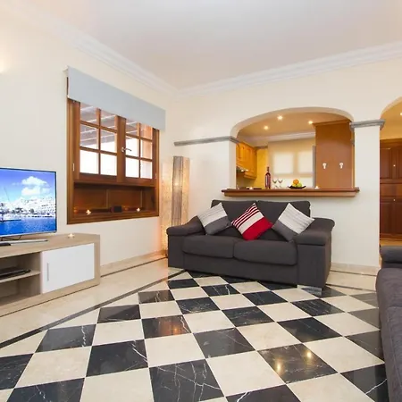 Casa George Vila